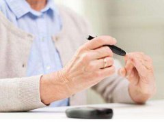 <b>【博爱 健康】你还在为空腹血糖和餐后2小时血糖</b>